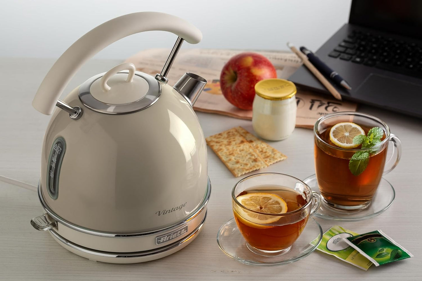 ARIETE VINTAGE KETTLE 1.7L CREAM ART2877
