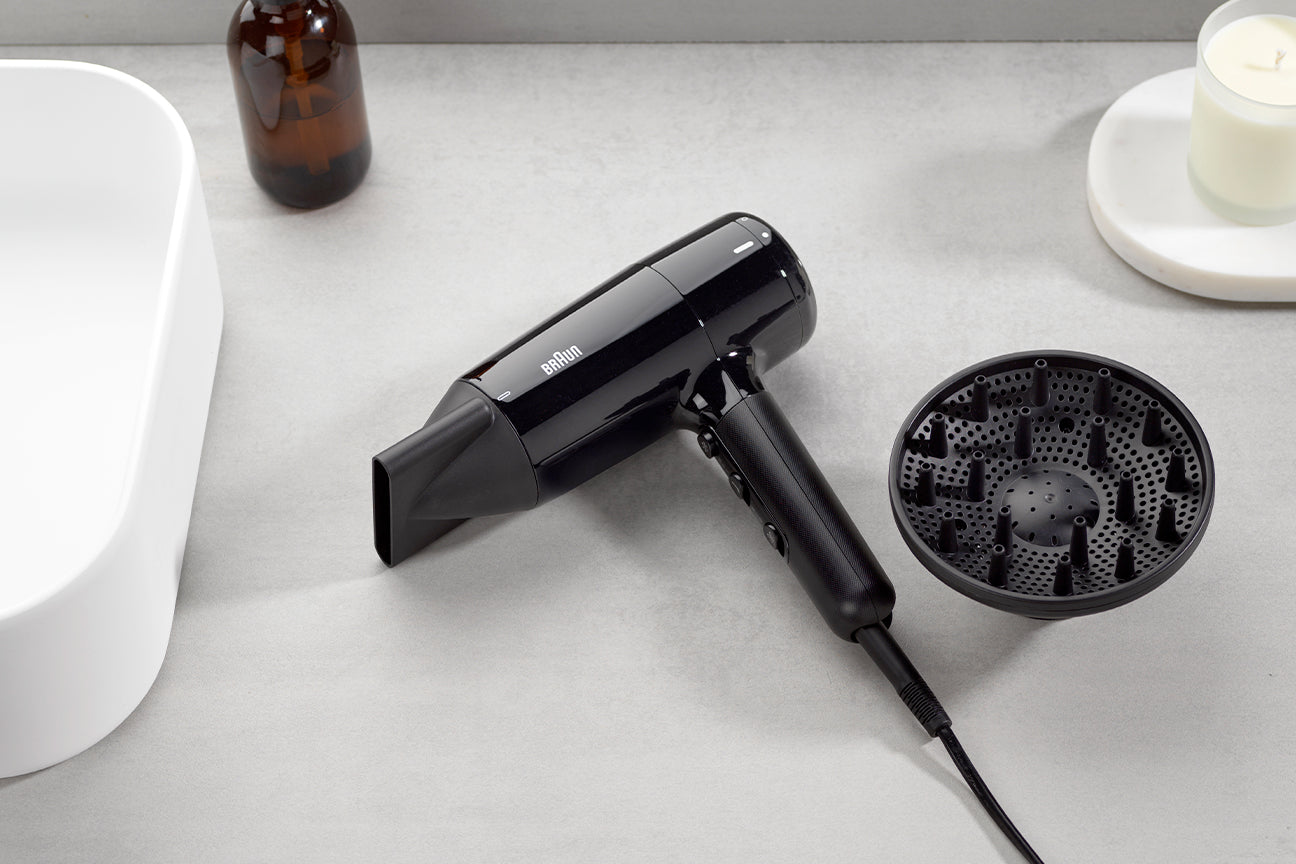 BRAUN HD 225 HAIR DRYER